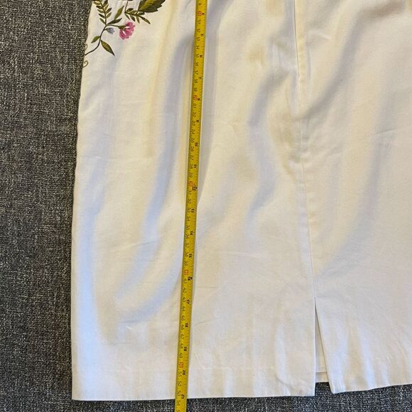 Peter Nygard White Embroidered Floral Skirt Women's size 14 Back Zipper Closure - Picture 9 of 13